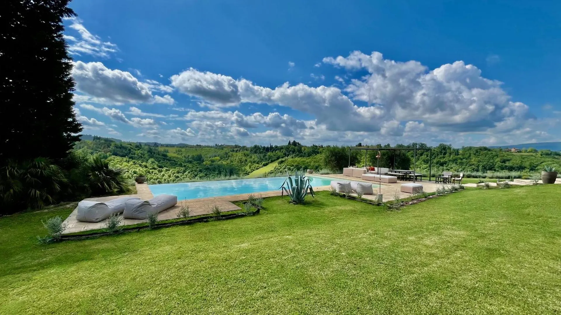Villa Tenuta Poggio Al Tufo Certaldo Italie